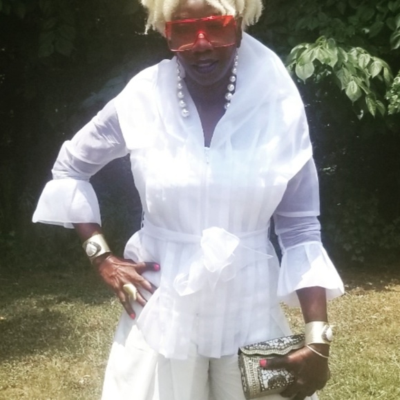 Chiffon Blouse w/matching cami - Picture 4 of 5